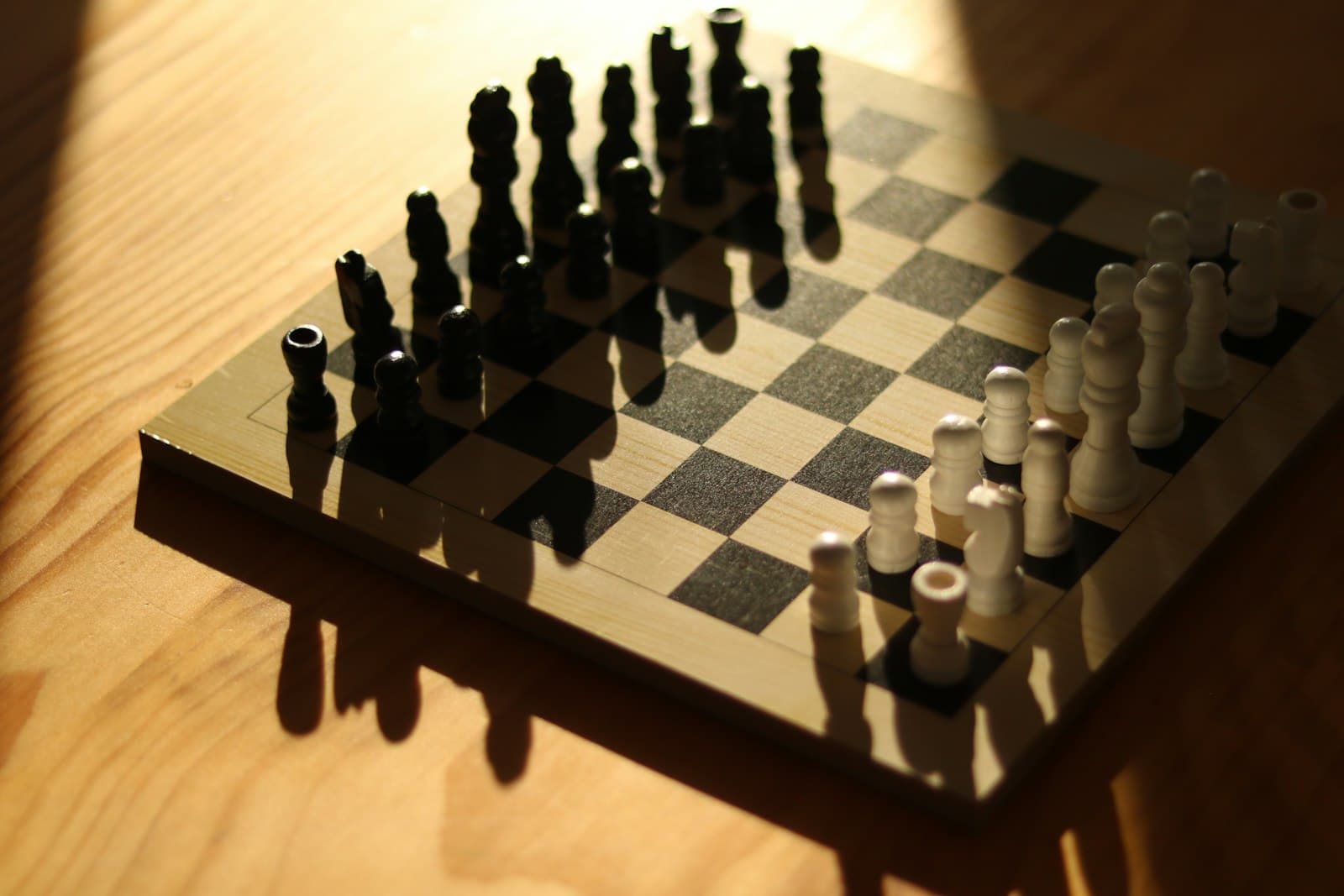 Échecs, Prises, Menaces : la méthode pour ne plus rater un coup gagnant