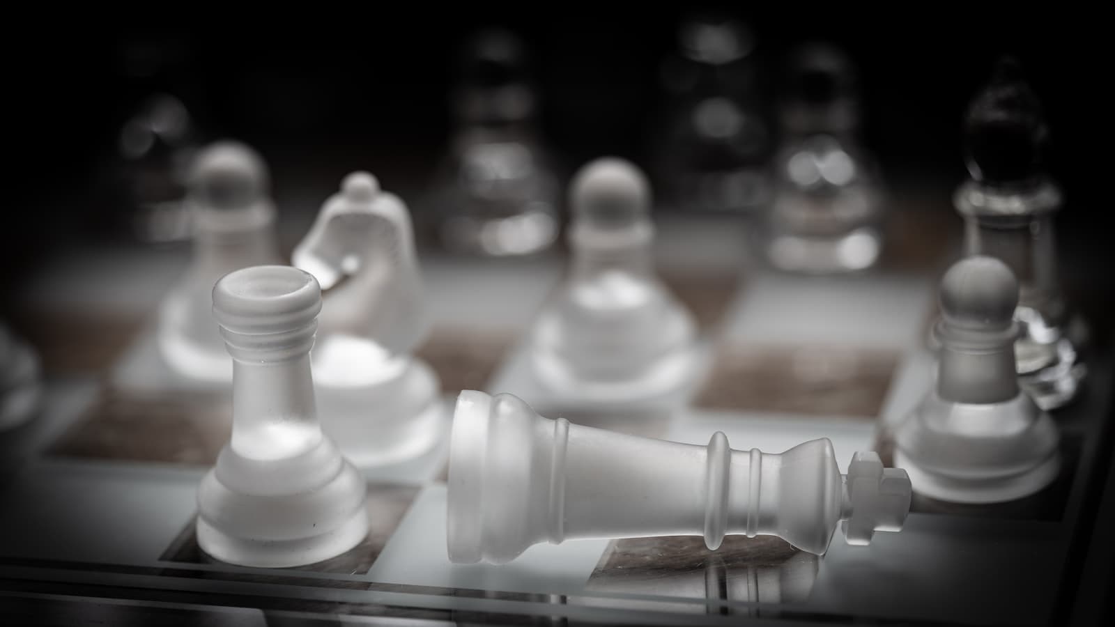 Back-rank mate: the classic last-row trap