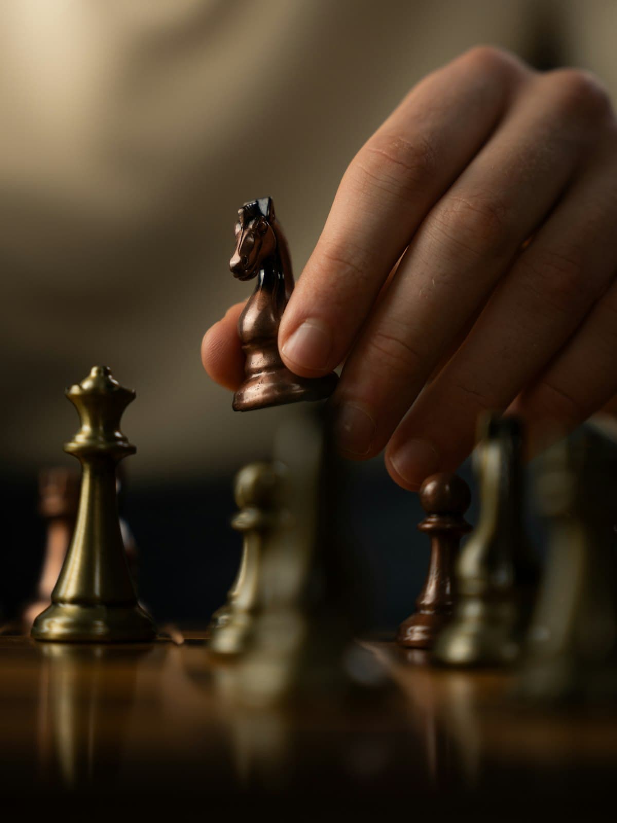 Outposts and weak squares: the square nothing can dislodge