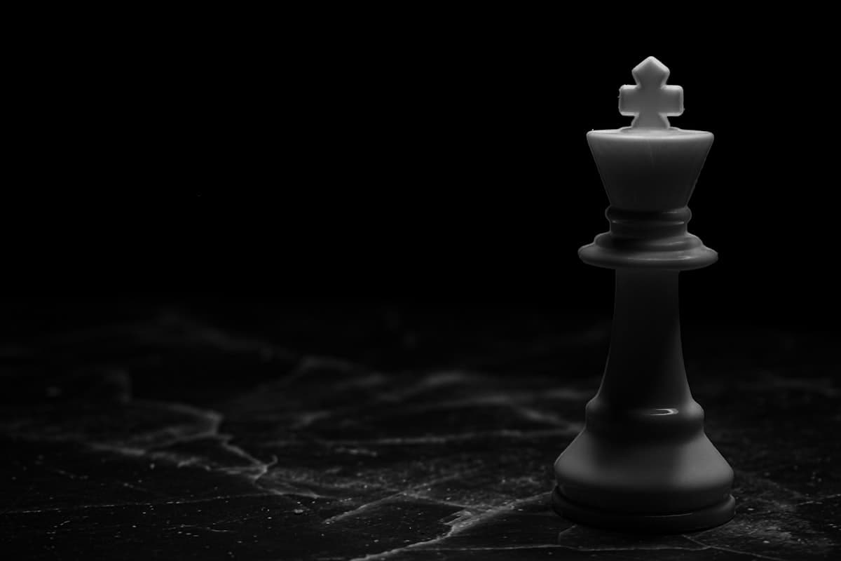 Back-rank mate: the classic last-row trap