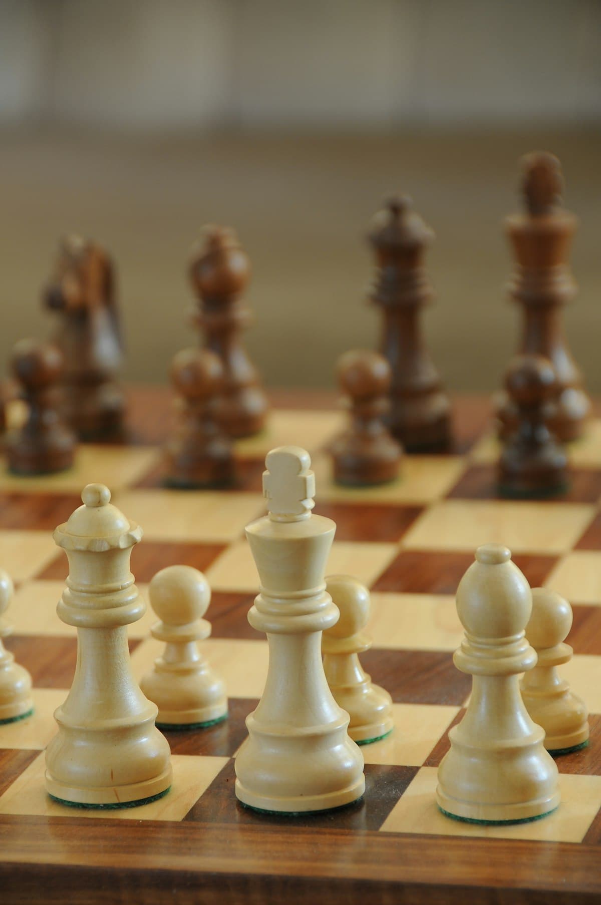 Comprendre l'évaluation d'un moteur (+0.3, -1.2...) en langage simple